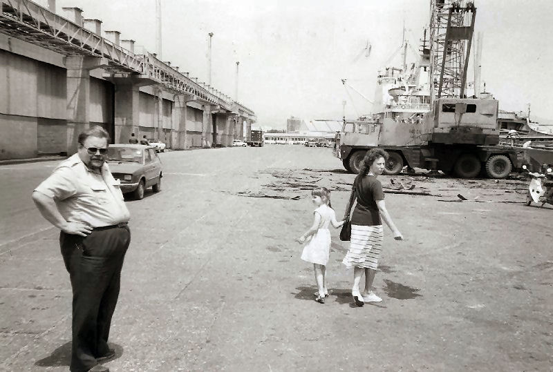 1983 försti Pentti Aranko plus kipinä perhe Limassol CYP ms Hektos.jpg