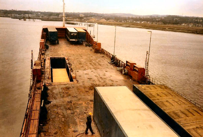 ms Sapokka Bay  dec 1986 Thames River