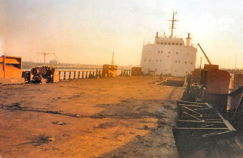 ms Sapokka Bay Zeebrugge  deck 30111986