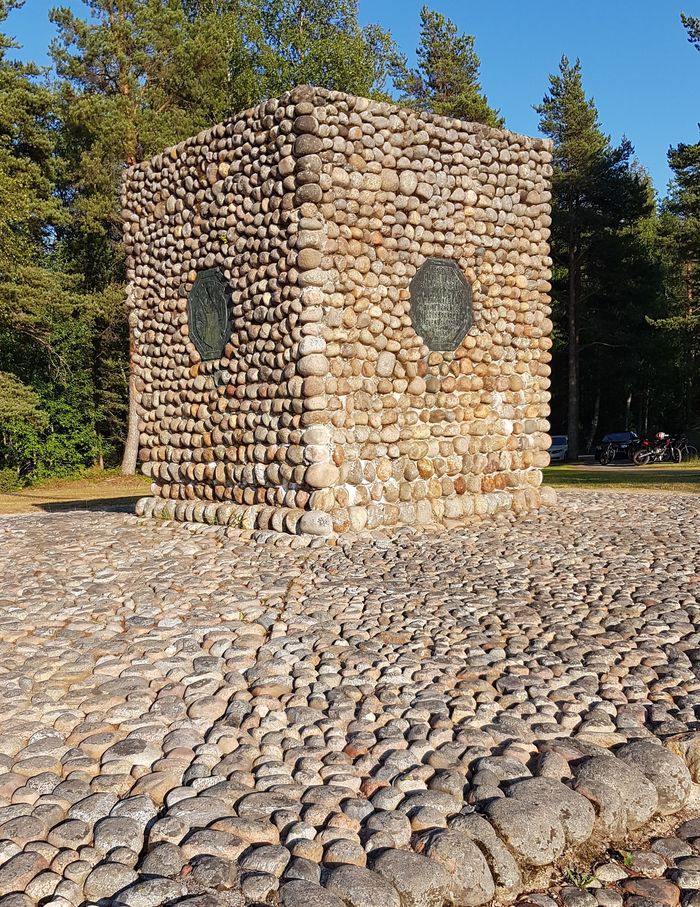 Kokkolan Halkokarin muistomerkki